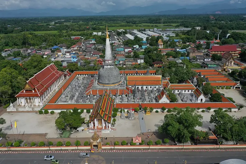 A view of Wat Phra Mahathat Woramahawihan, a 13th-century Buddhist temple in Nakhon Si Thammarat city, Thailand, Saturday, July 4, 2026. (AP Photo/Tian Macleod Ji)