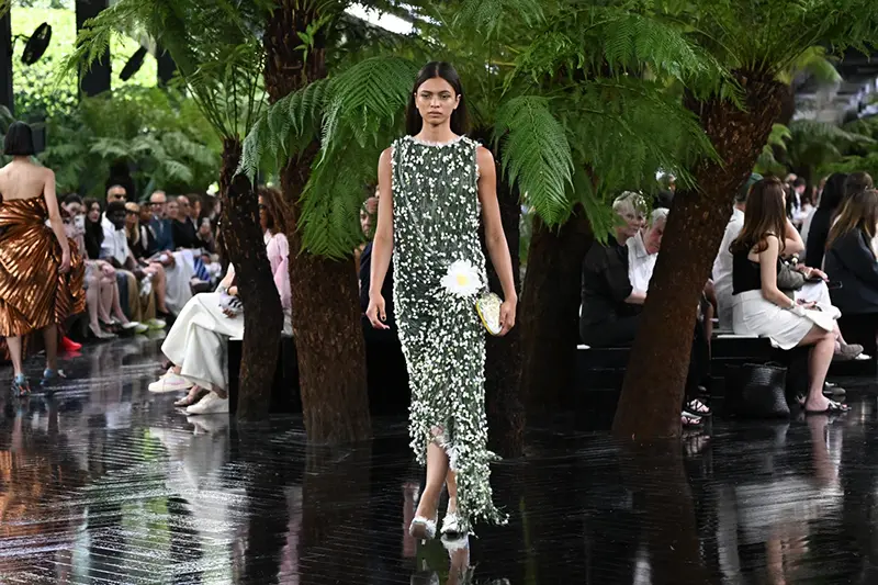 A model wears a creation as part of the Christian Dior Haute Couture Fall/Winter 2026-2027 Women’s collection presented in Paris, Monday, July 6, 2026. (AP Photo/Emma Da Silva)