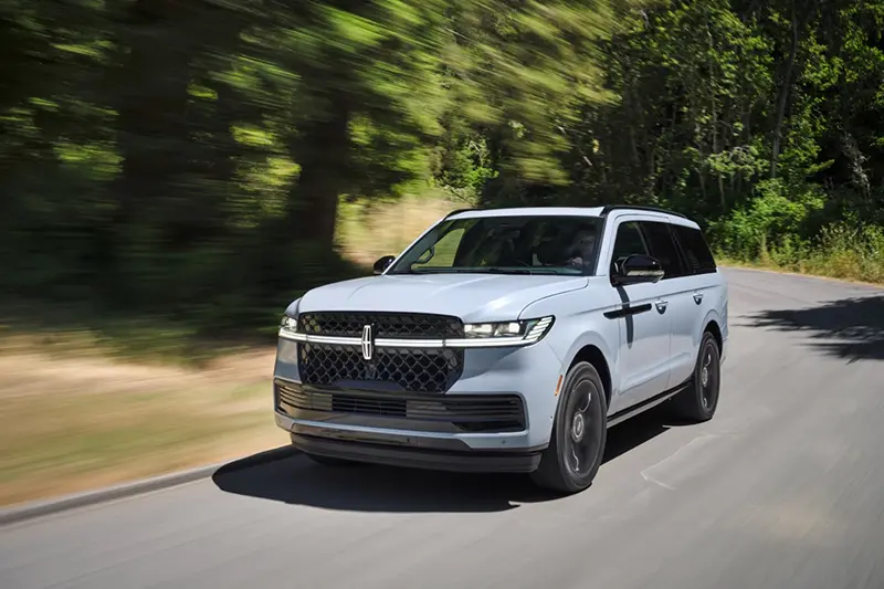 This photo provided by Lincoln shows the 2026 Navigator, a full-size luxury SUV. Properly equipped, the Navigator can tow up to 8,700 pounds. (Courtesy of Lincoln Motor Co. via AP)