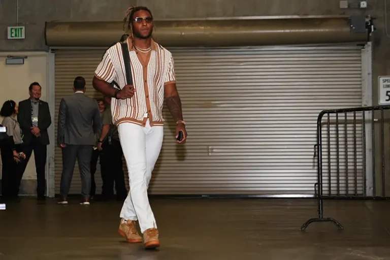 New Orleans Saints safety Justin Reid arrives before an NFL football game against the Seattle Seahawks, Sunday, Sept. 21, 2025, in Seattle. (AP Photo/Lindsey Wasson, File)
