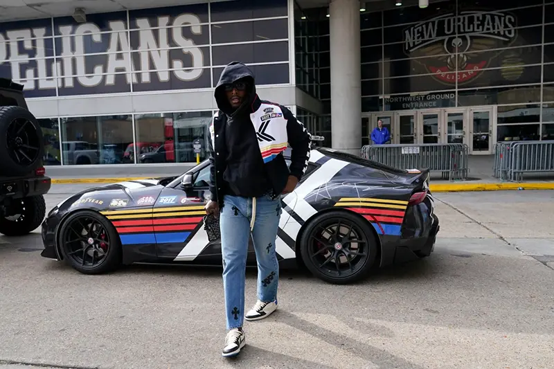 New Orleans Saints running back Alvin Kamara arrives in his car at the Caesars Superdome before an NFL football game against the Carolina Panthers in New Orleans, Sunday, Dec. 10, 2023. The Saints won 28-6. (AP Photo/Gerald Herbert, File)